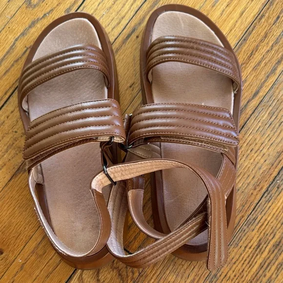 Madewell Brown Leather Sandals - Picture 2 of 3